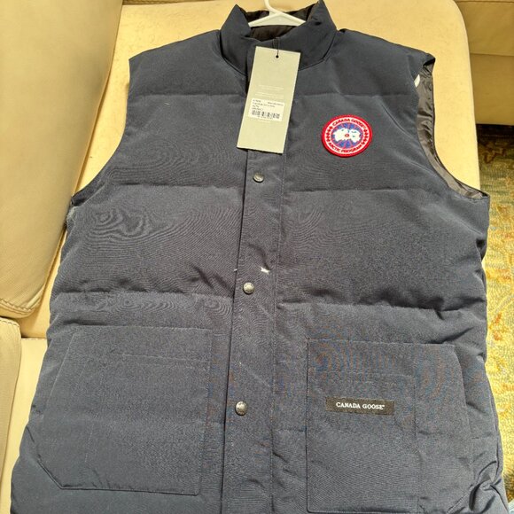 NWT Canada Goose Men's Freestyle Crew Vest XL